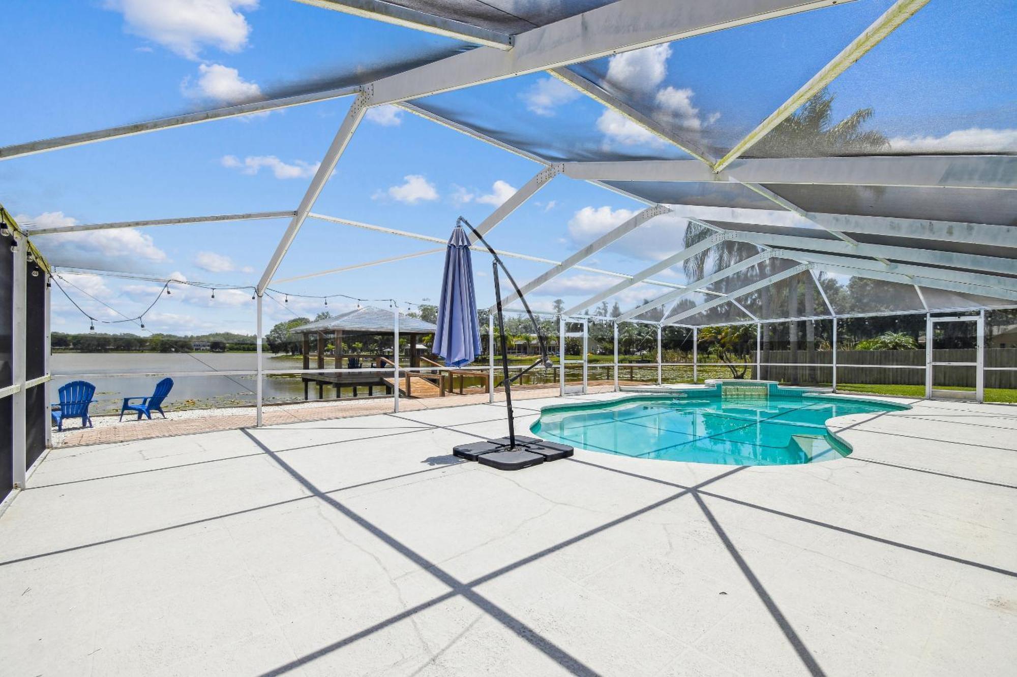 Lake House Westchase Area. Heated Pool Waterfront! Тампа Екстер'єр фото