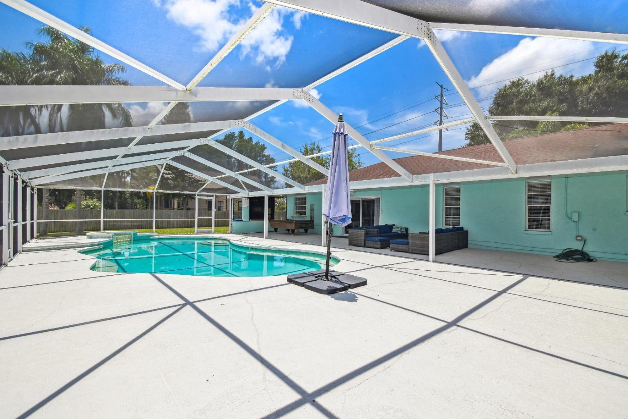 Lake House Westchase Area. Heated Pool Waterfront! Тампа Екстер'єр фото